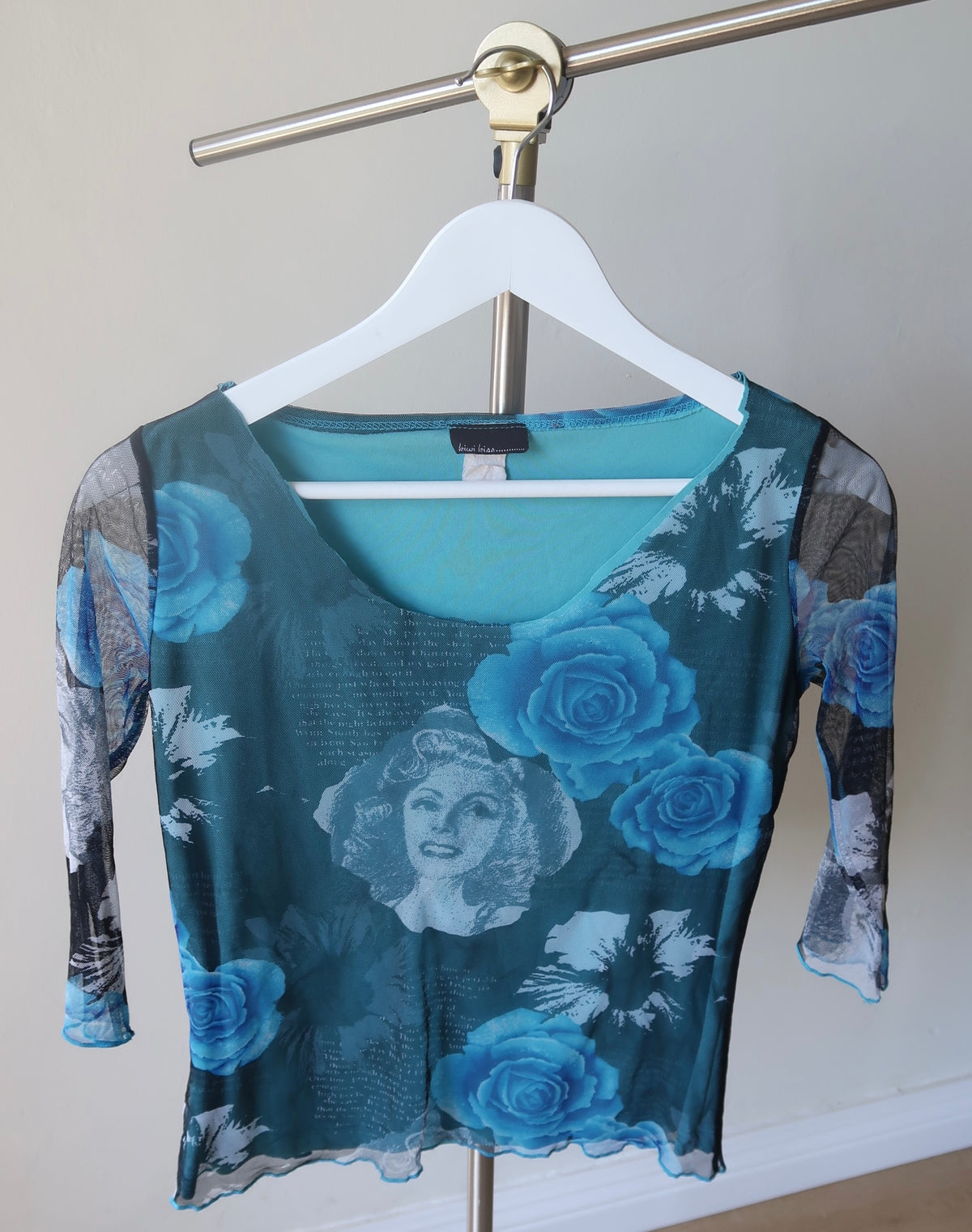 Kiwi Kiss Blue Graphic Top